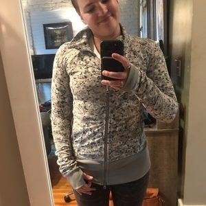 COPY - Lululemon Full ZIP Tech Jacket Size 2 EUC